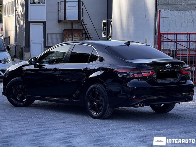 toyota Camry 2020