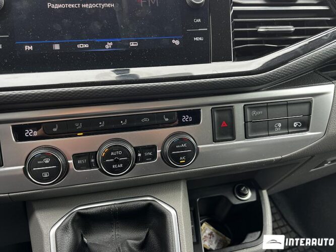 Volkswagen Caravelle 41 volkswagen Caravelle 2020