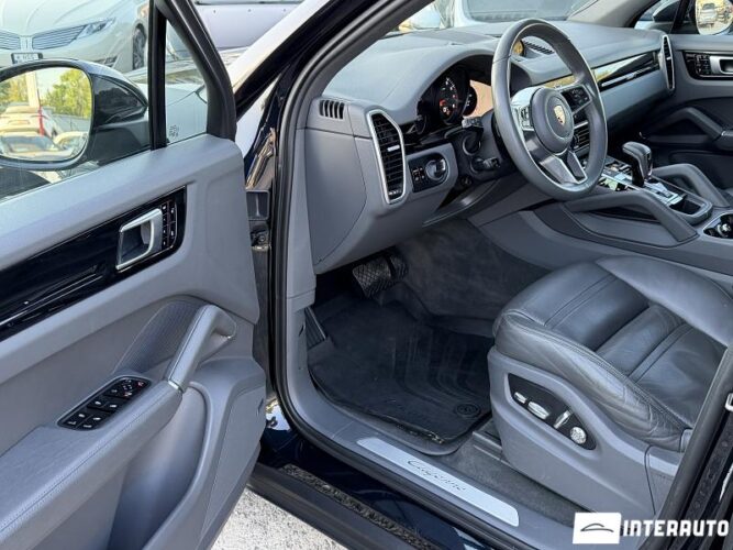 porsche Cayenne 2019
