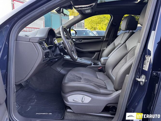 Porsche Macan 36 porsche Macan 2019