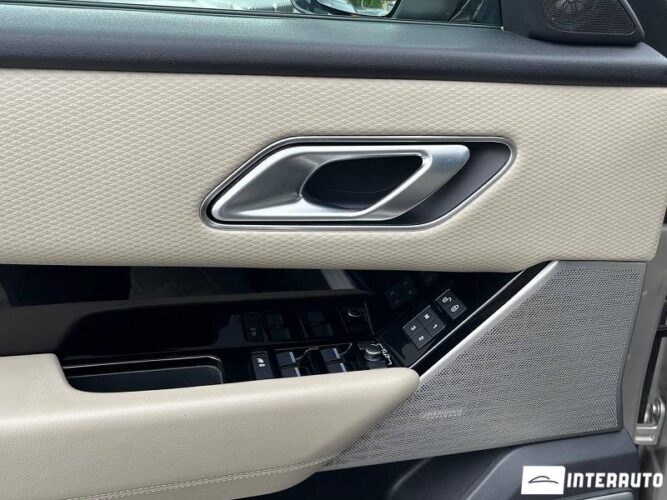 Land Rover Range Rover Velar 37 land rover Range Rover Velar 2020