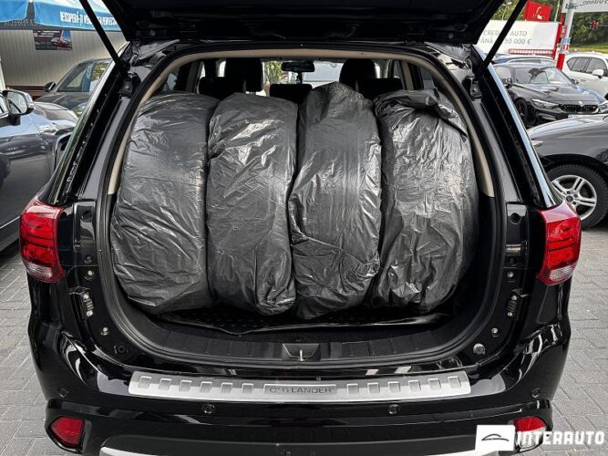 mitsubishi Outlander 2015