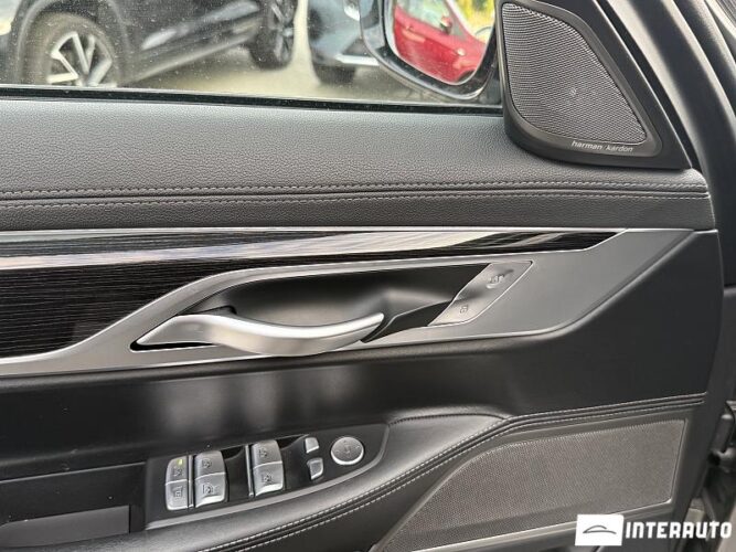 bmw 740 2019
