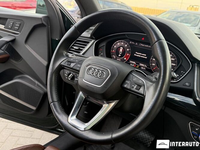 Audi Q5 47 audi Q5 2019