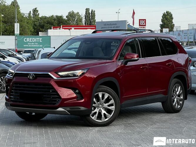 Toyota Highlander 2024 doar la InterAuto