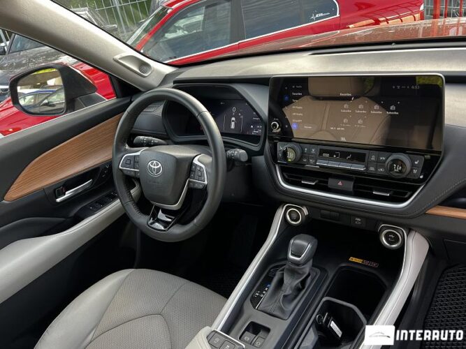 toyota Grand Highlander 2024