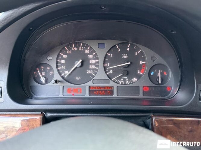 bmw 523 1996