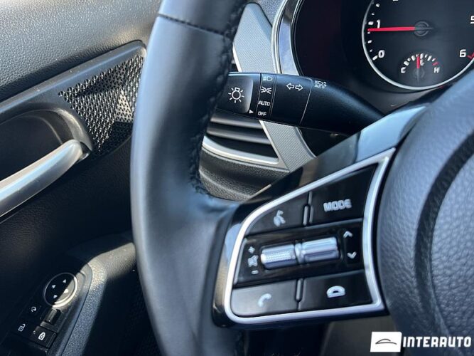 Kia Seltos 40 kia Seltos 2020
