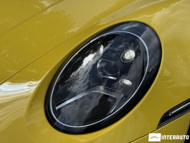 porsche 911 Carrera 2019