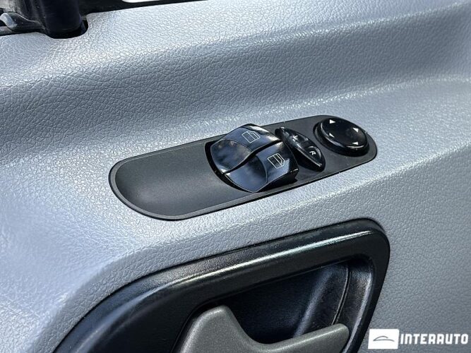 Mercedes Sprinter 41 mercedes Sprinter 2014