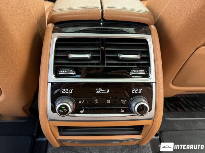 BMW 740 55 bmw 740 2020