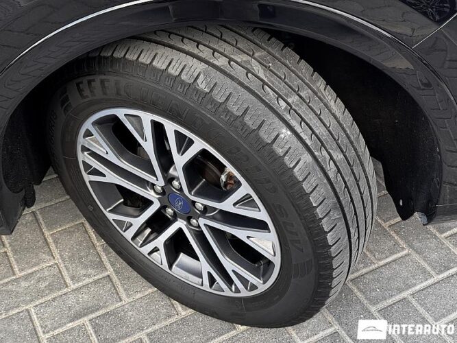 ford Kuga 2021
