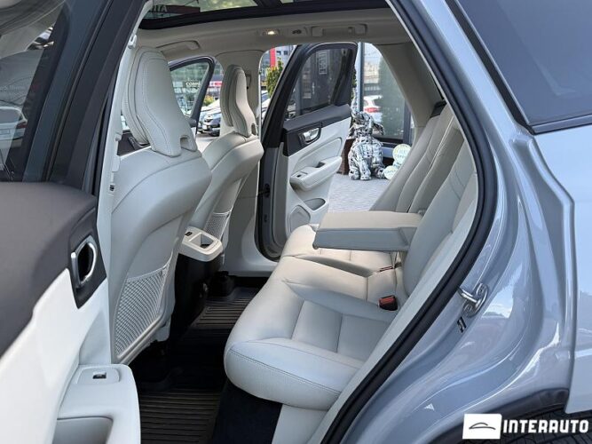 volvo XC 60 2025