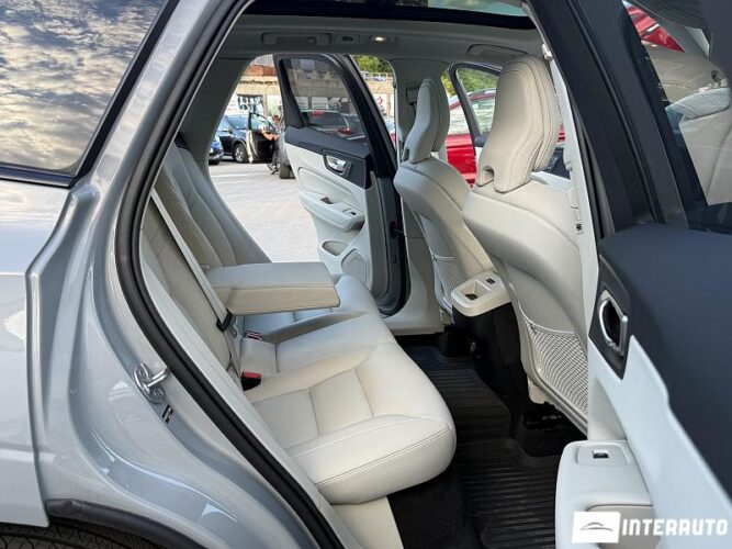 volvo XC 60 2025