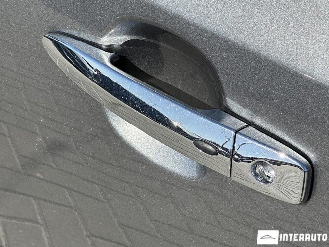 nissan Leaf 2020