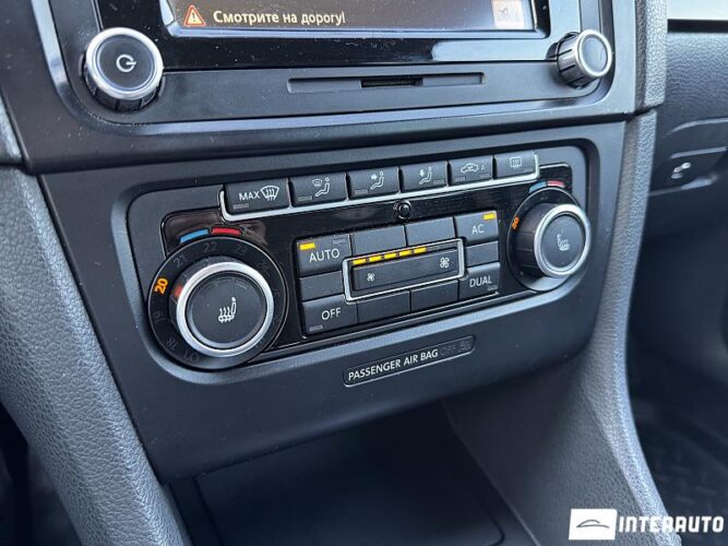 volkswagen Golf 2012