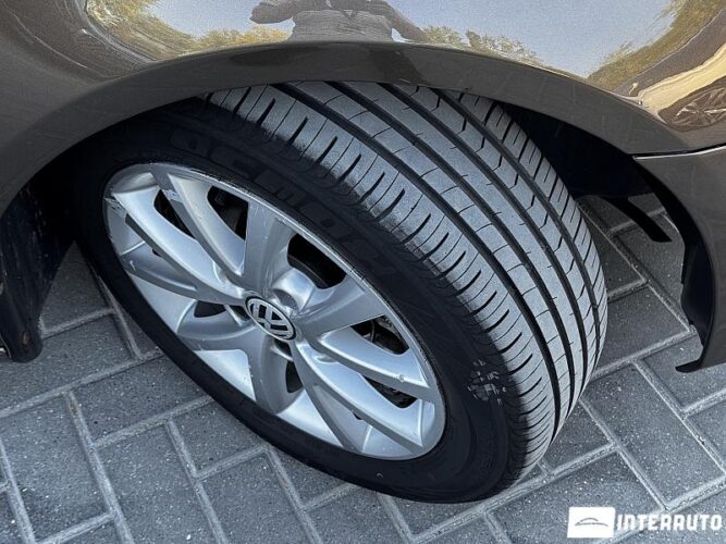 volkswagen Golf 2012