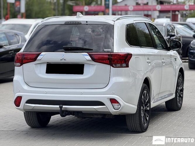 mitsubishi Outlander 2018
