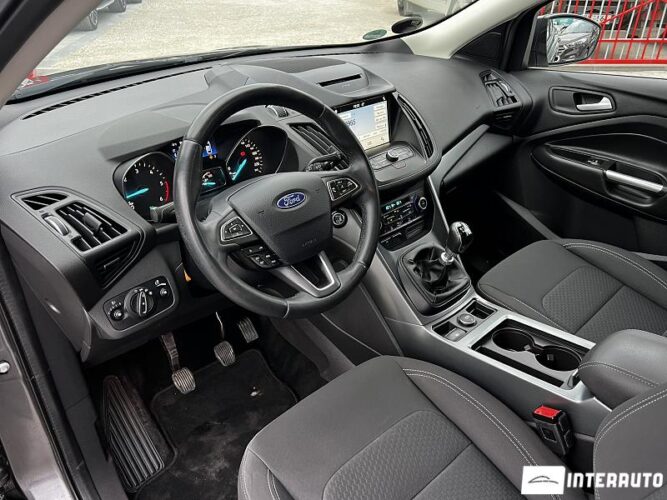 ford Kuga 2016