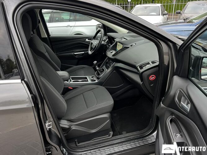 ford Kuga 2016