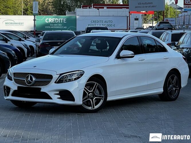 Mercedes C 300e 2020 doar la InterAuto