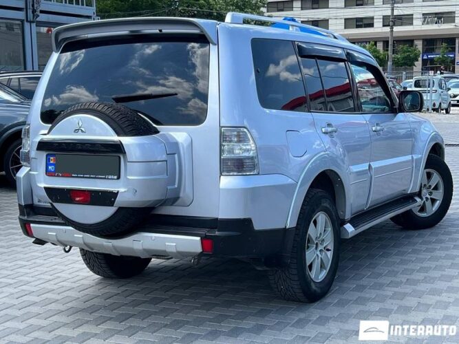 mitsubishi Pajero 2008