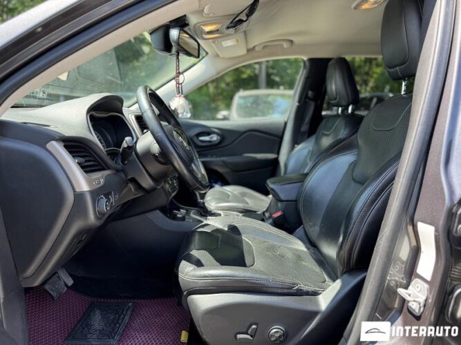Jeep Cherokee 35 jeep Cherokee 2015