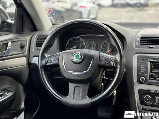 Skoda Octavia 39 skoda Octavia 2009