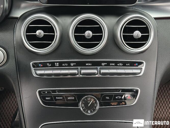 Mercedes C 300 38 mercedes C 300 2015