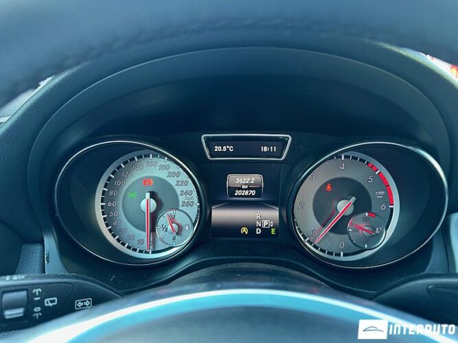 mercedes GLA 180 2015