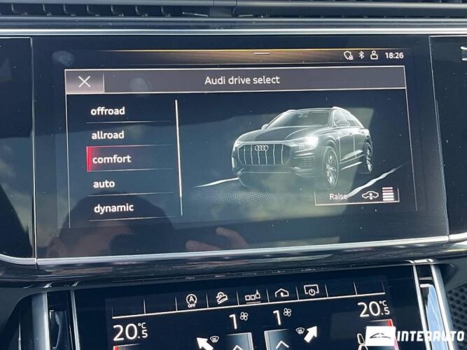 audi Q8 2020