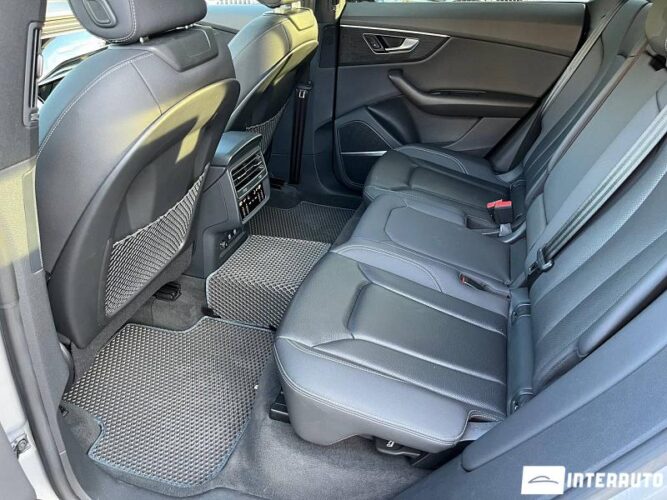 audi Q8 2020