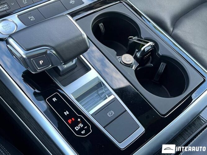 audi Q8 2020