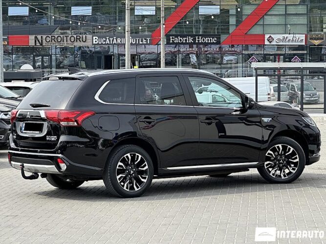 mitsubishi Outlander 2016