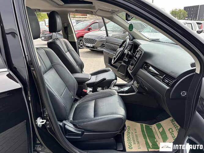 mitsubishi Outlander 2016