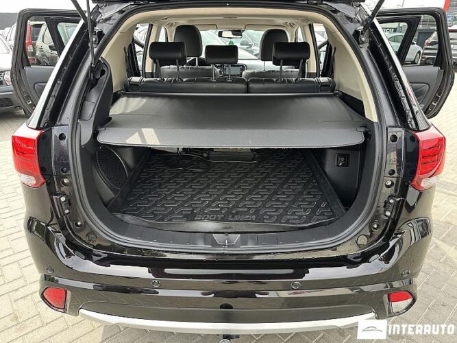 mitsubishi Outlander 2016