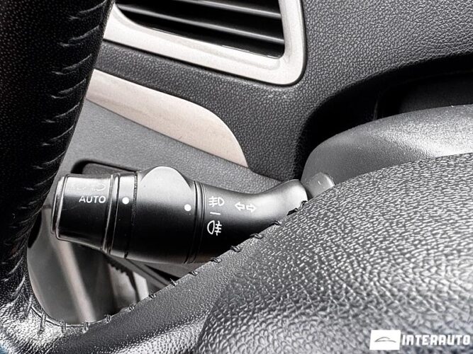 renault Scenic X-Mode 2013