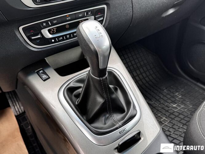 renault Scenic X-Mode 2013