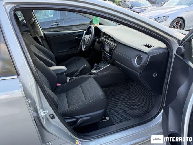 toyota Auris 2014