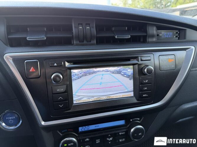 toyota Auris 2014