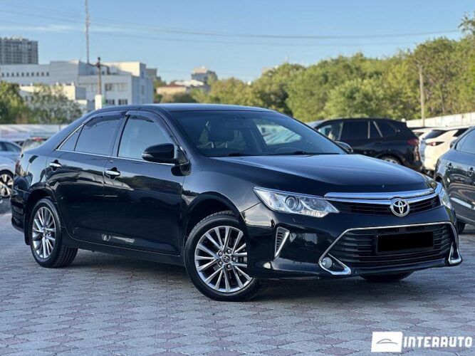 toyota Camry 2017