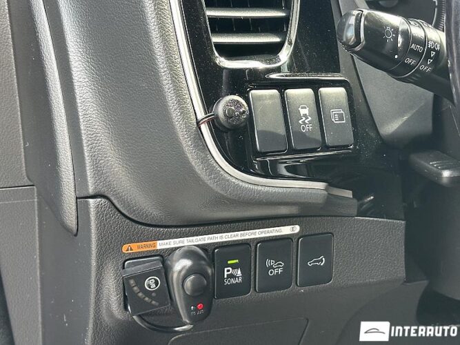 Mitsubishi Outlander 52 mitsubishi Outlander 2015