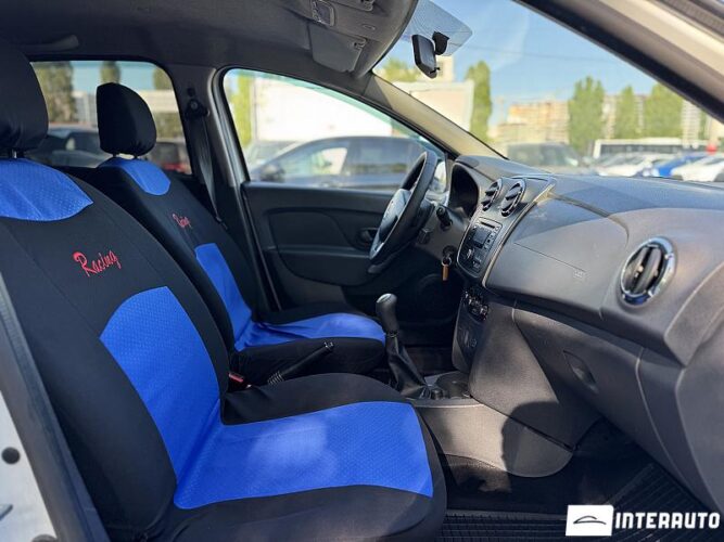 dacia Logan 2013