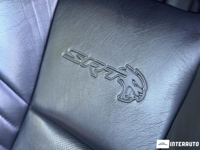 dodge Challenger 2019