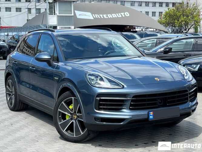 Porsche Cayenne 2019 doar la InterAuto