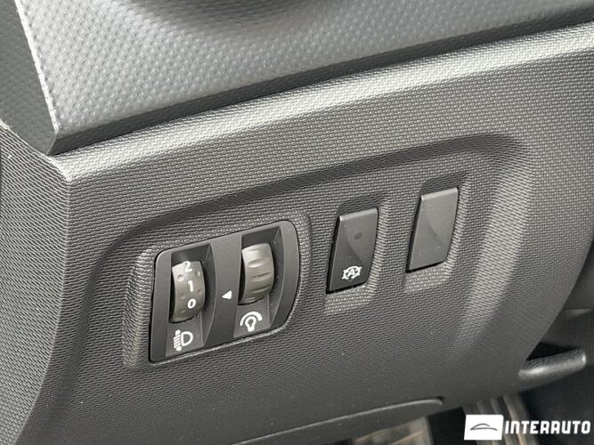 Renault Captur 40 renault Captur 2015