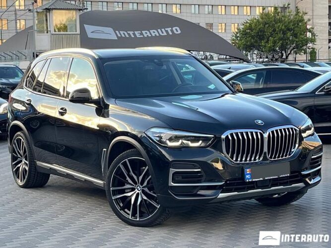 BMW X5 3.0D 2023 doar la InterAuto