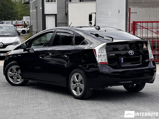 toyota Prius 2011
