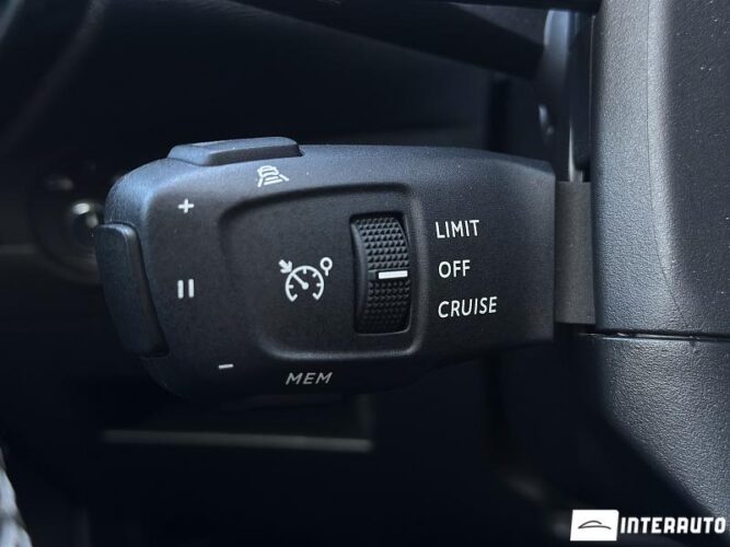 citroen DS7 2019