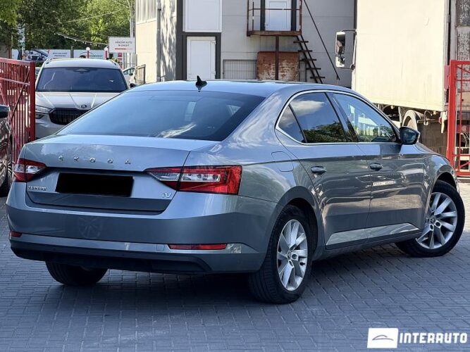 skoda Superb 2020
